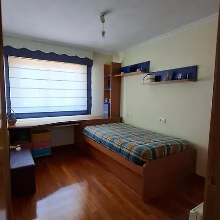 Piso Amplio Y Centrico En Dena * Meaño