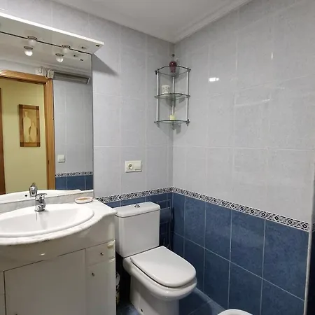 Piso Amplio Y Centrico En Dena Daire Meaño