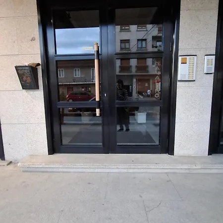 Piso Amplio Y Centrico En Dena Daire Meaño