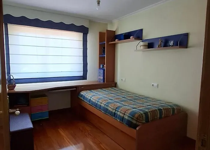 Piso Amplio Y Centrico En Dena * Meaño