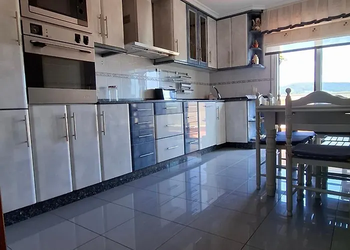 Apartament Piso Amplio Y Centrico En Dena