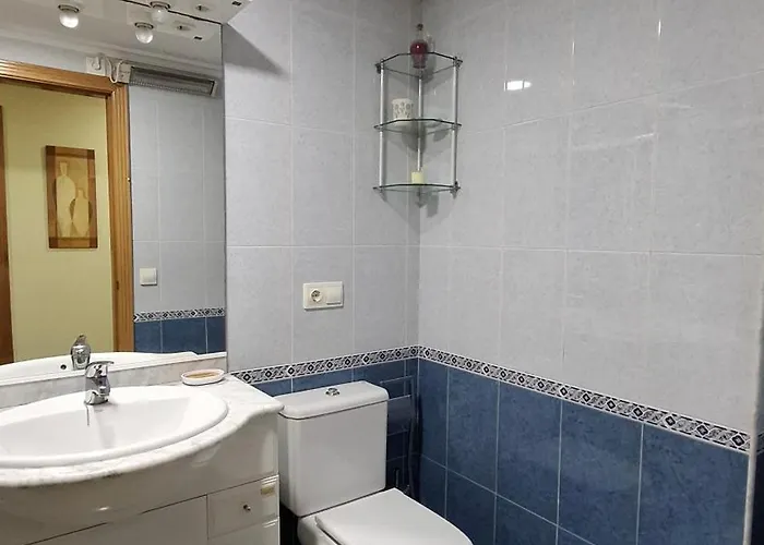 Piso Amplio Y Centrico En Dena 아파트 메아노