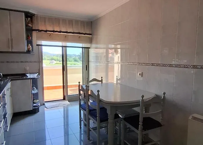 Piso Amplio Y Centrico En Dena *