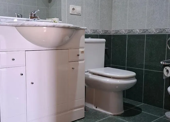 Piso Amplio Y Centrico En Dena